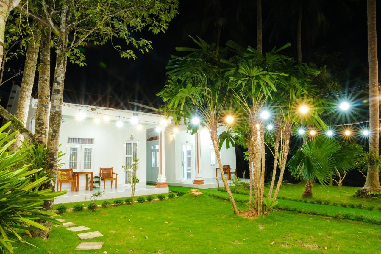 Duc Anh Bungalow Bed & Breakfast Phu Quoc Exterior photo